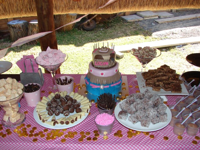 Cow Girl (13) (Small) Cow Girl (13) (Small)